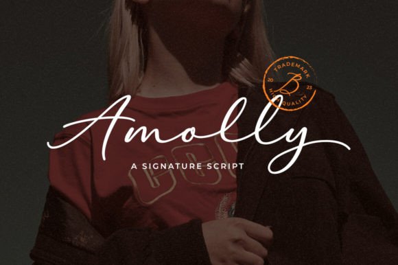Amolley: A Designer's Verdict on This Script Amp Typeface